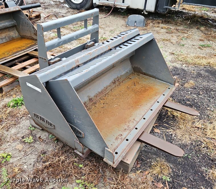 image for item LB9617 Berlon   compact wheel loader buckets and forks