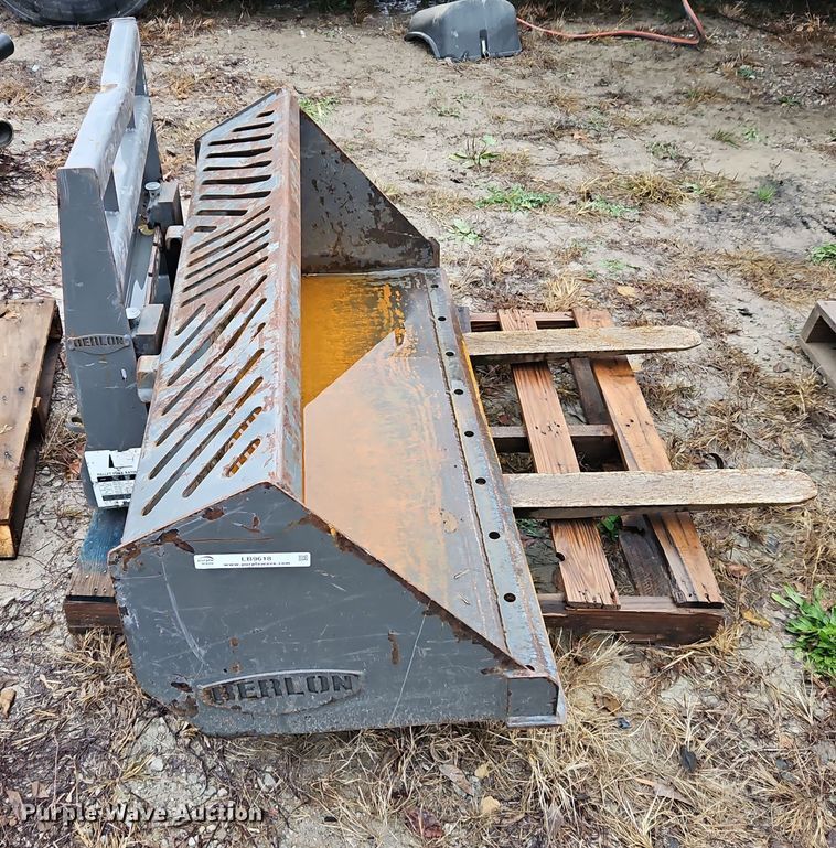 image for item LB9618 Berlon  compact wheel loader bucket and forks