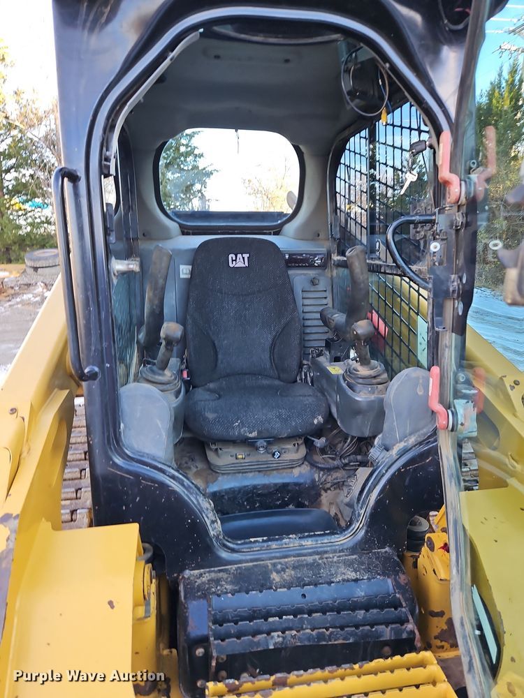 image for item LB9636 2015 Caterpillar 279D  tracked skid steer loader