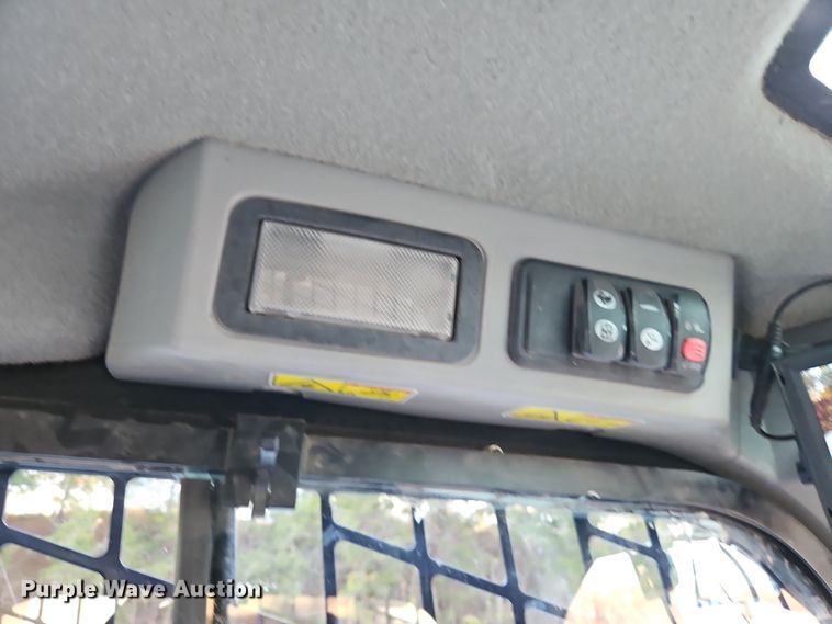 image for item LB9636 2015 Caterpillar 279D  tracked skid steer loader