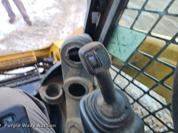 image for item LB9636 2015 Caterpillar 279D  tracked skid steer loader