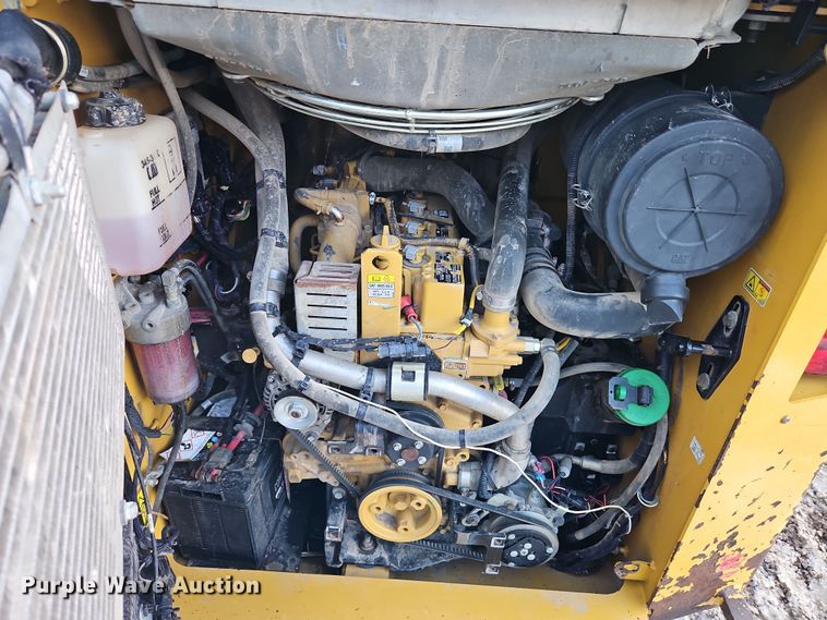 image for item LB9636 2015 Caterpillar 279D  tracked skid steer loader