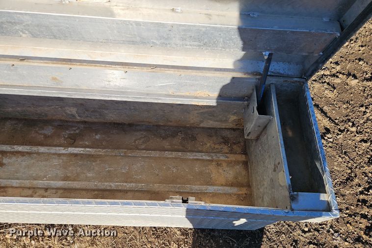 image for item LB9668 Tanks