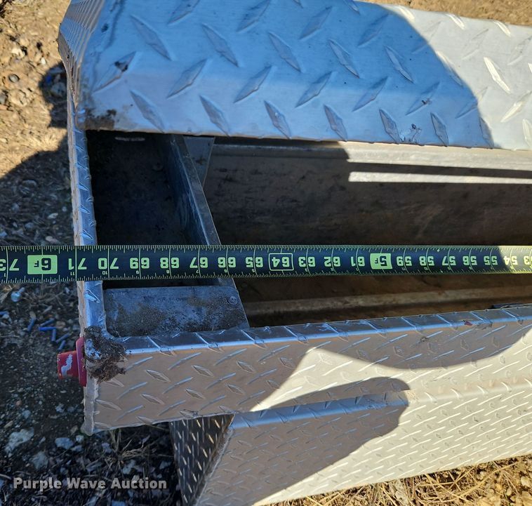 image for item LB9668 Tanks