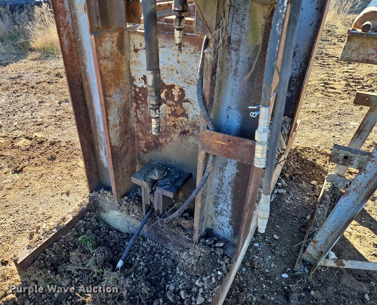 image for item LB9669 Stone splitter