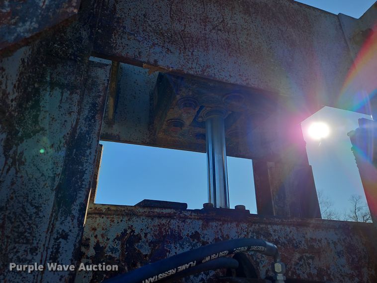 image for item LB9669 Stone splitter