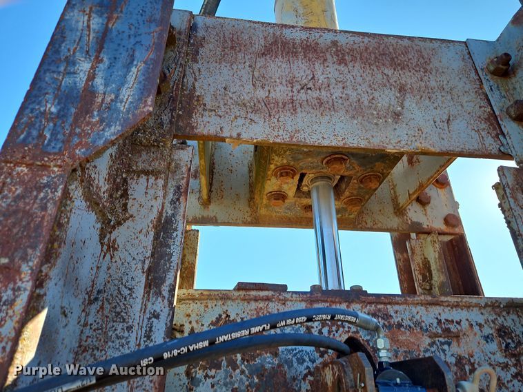 image for item LB9669 Stone splitter