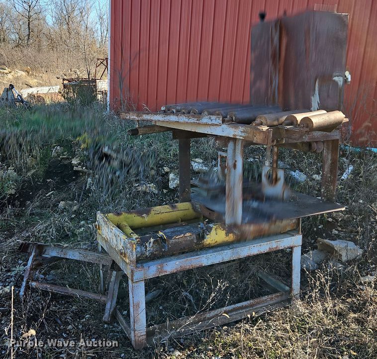 image for item LB9669 Stone splitter