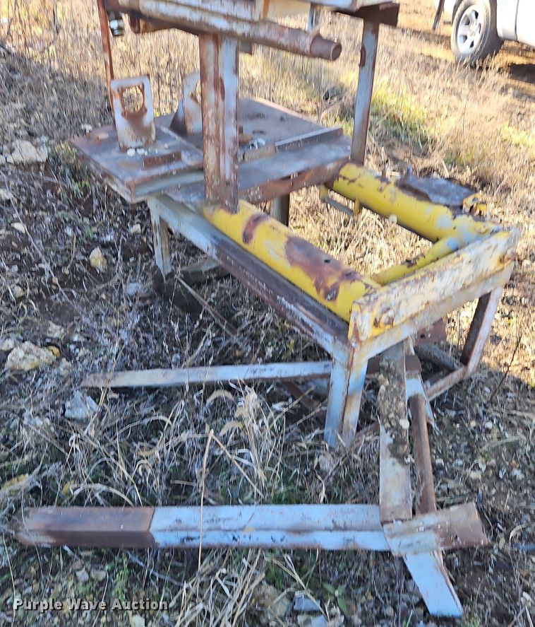 image for item LB9669 Stone splitter