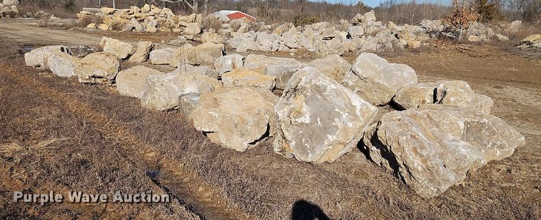 image for item LB9670 (24) ton of decorative limestone boulders