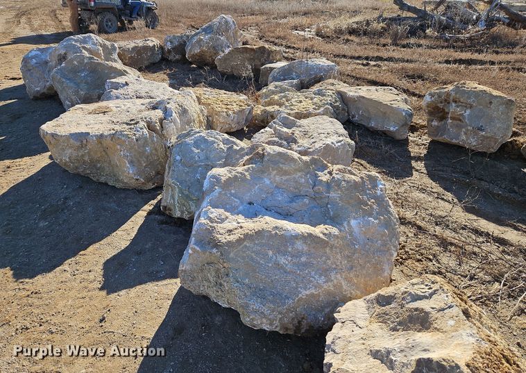 image for item LB9670 (24) ton of decorative limestone boulders