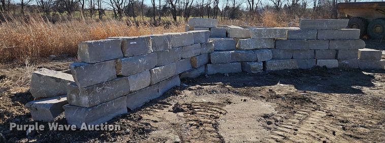 image for item LB9671 (24) ton limestone ledge rock