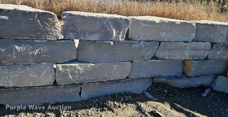 image for item LB9671 (24) ton limestone ledge rock
