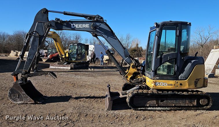 image for item LB9672 2009 John Deere 60D  mini excavator