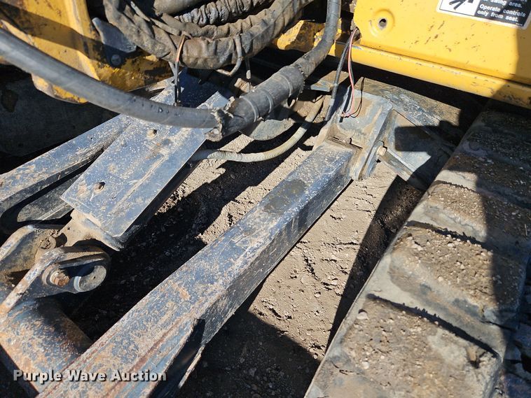 image for item LB9672 2009 John Deere 60D  mini excavator