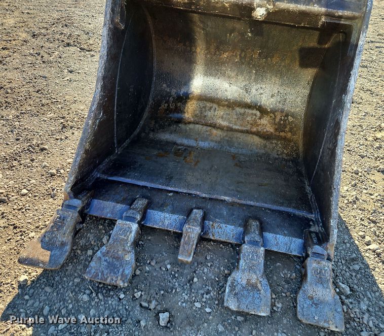 image for item LB9672 2009 John Deere 60D  mini excavator