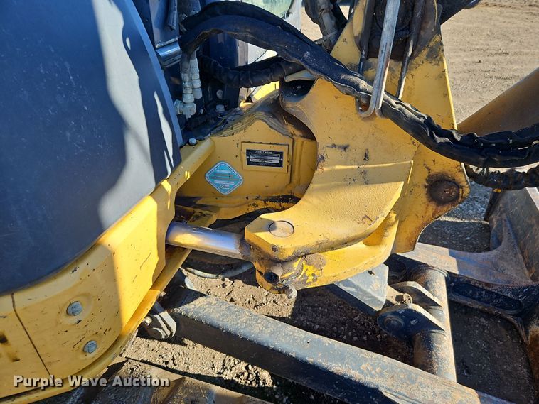 image for item LB9672 2009 John Deere 60D  mini excavator