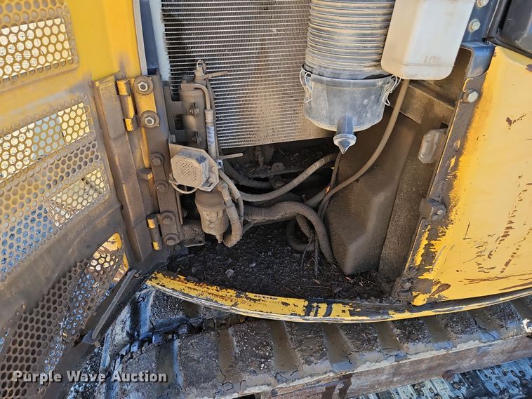 image for item LB9672 2009 John Deere 60D  mini excavator