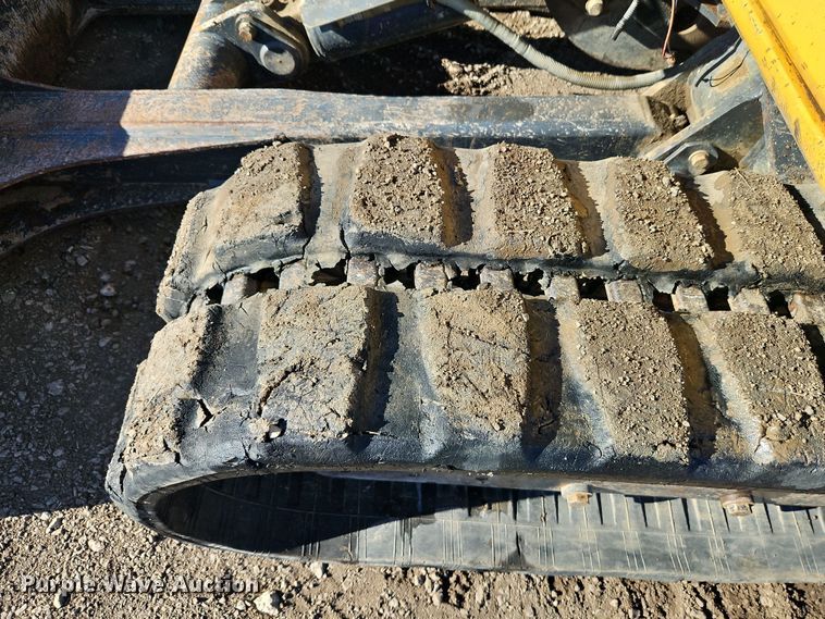 image for item LB9672 2009 John Deere 60D  mini excavator