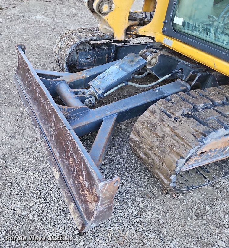 image for item LB9673 2014 Kobelco SK85CS-3E  mini excavator