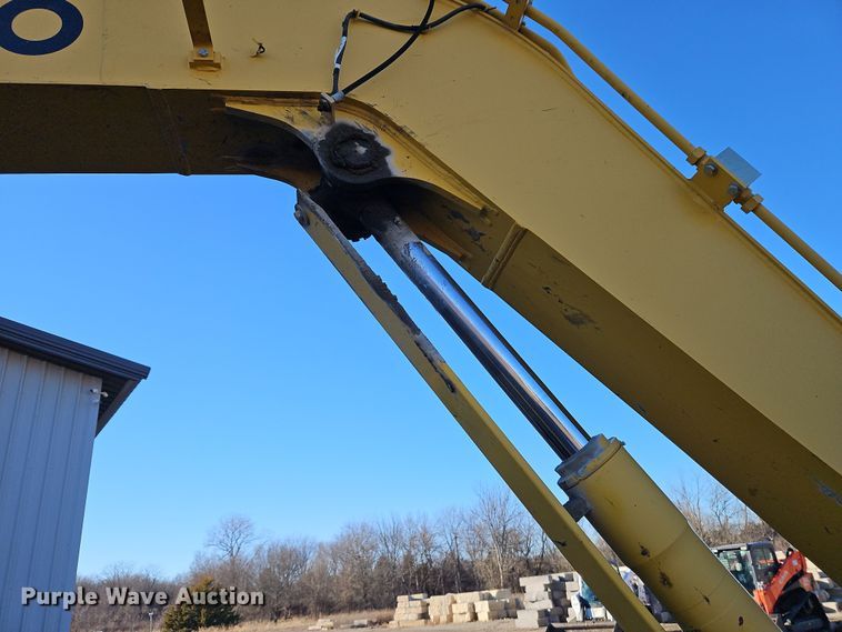 image for item LB9673 2014 Kobelco SK85CS-3E  mini excavator