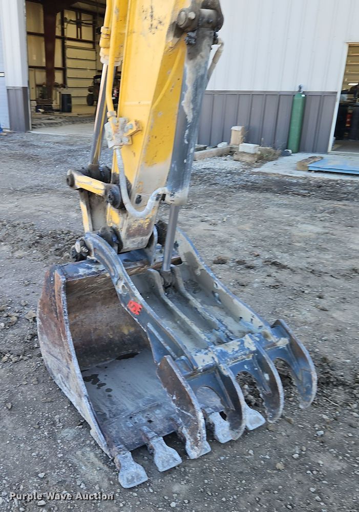 image for item LB9673 2014 Kobelco SK85CS-3E  mini excavator