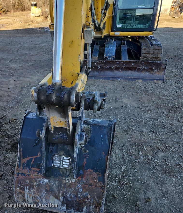 image for item LB9673 2014 Kobelco SK85CS-3E  mini excavator