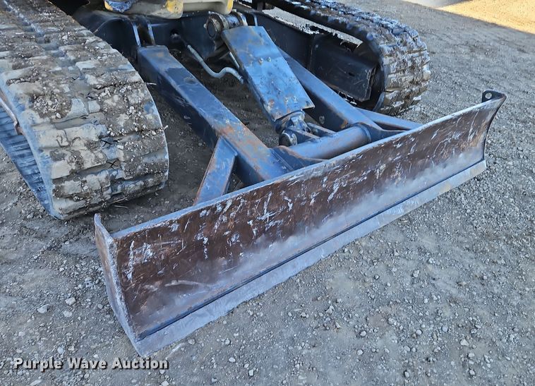 image for item LB9673 2014 Kobelco SK85CS-3E  mini excavator