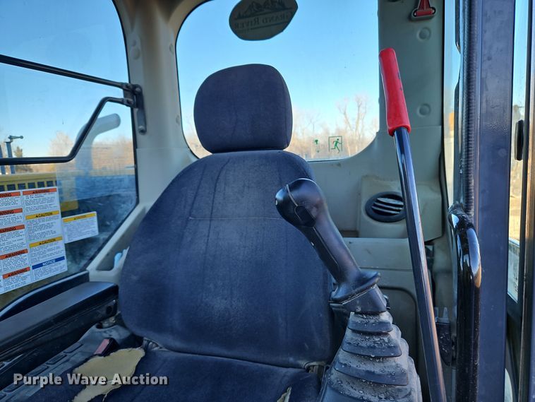 image for item LB9673 2014 Kobelco SK85CS-3E  mini excavator