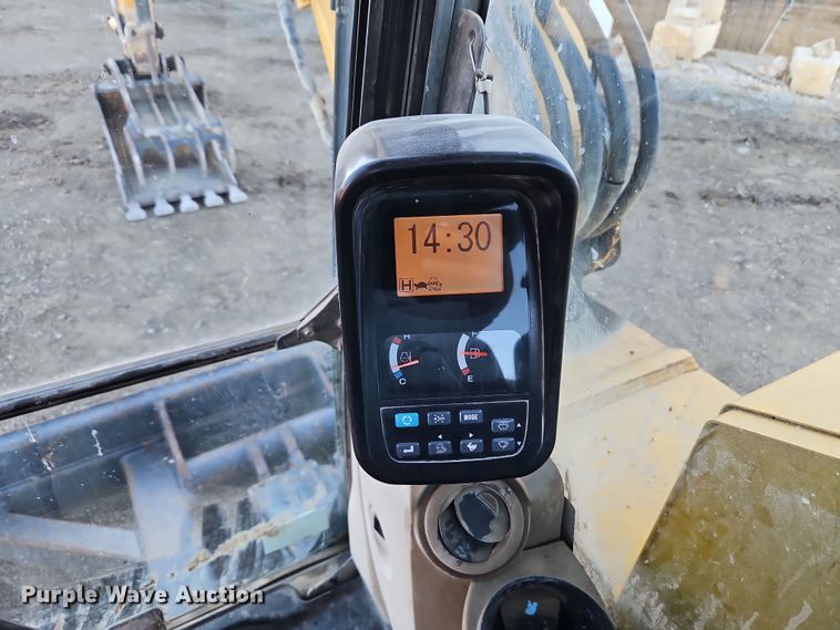 image for item LB9673 2014 Kobelco SK85CS-3E  mini excavator