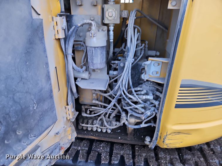 image for item LB9673 2014 Kobelco SK85CS-3E  mini excavator