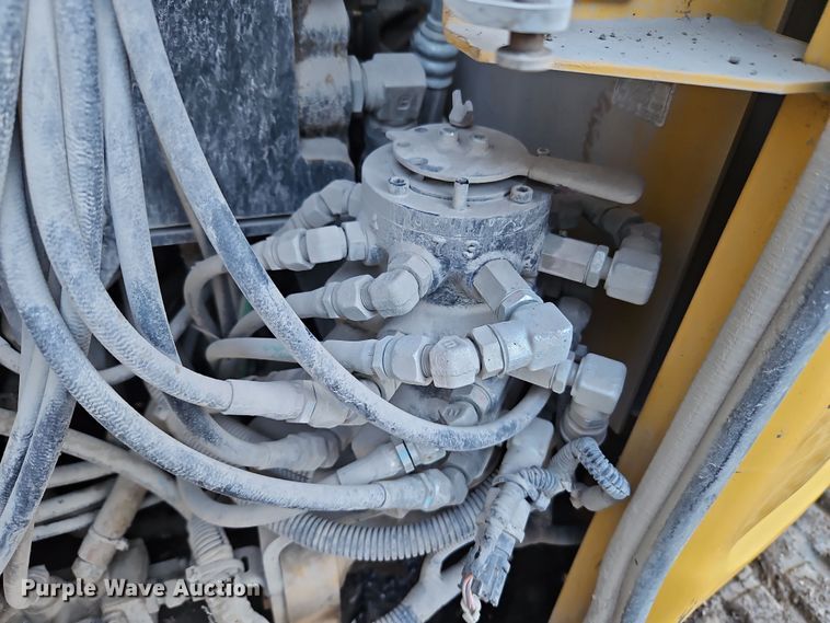 image for item LB9673 2014 Kobelco SK85CS-3E  mini excavator