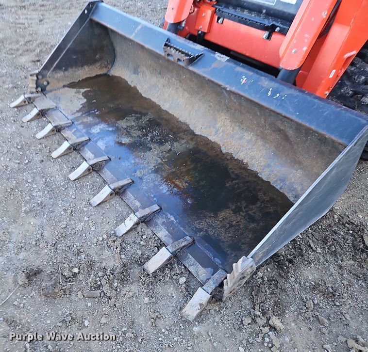 image for item LB9674 2022 Kubota SVL97-2  tracked skid steer loader