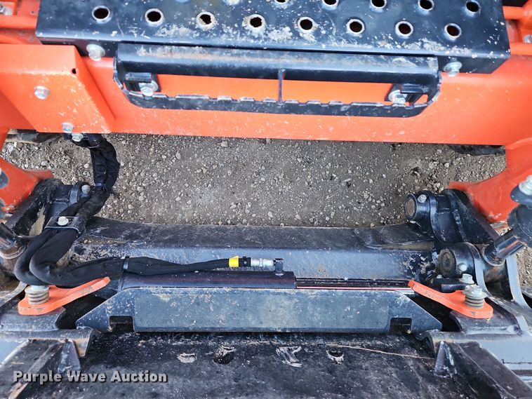 image for item LB9674 2022 Kubota SVL97-2  tracked skid steer loader