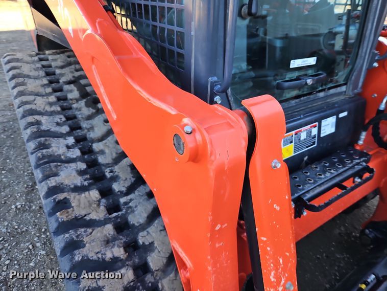 image for item LB9674 2022 Kubota SVL97-2  tracked skid steer loader