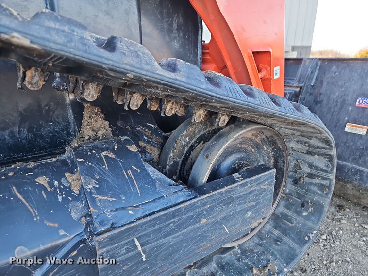 image for item LB9674 2022 Kubota SVL97-2  tracked skid steer loader