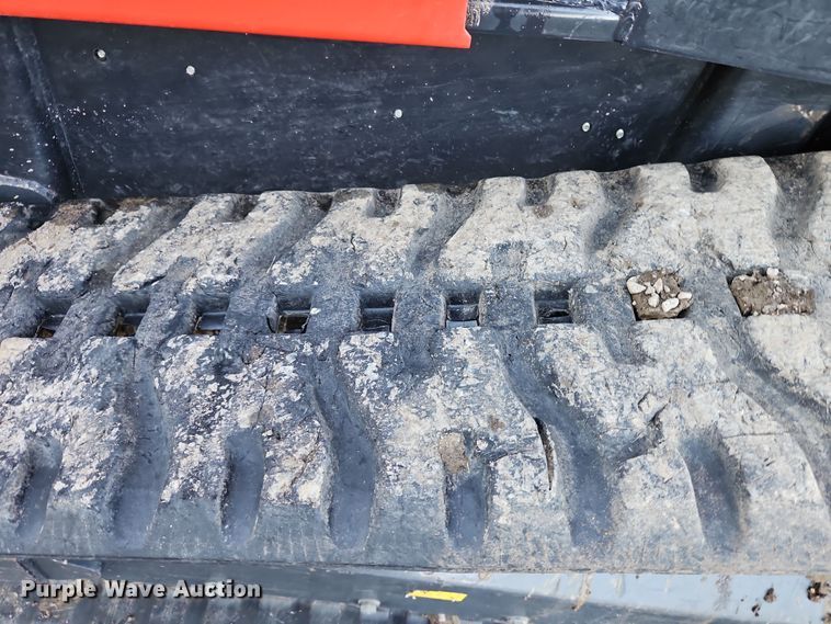 image for item LB9674 2022 Kubota SVL97-2  tracked skid steer loader