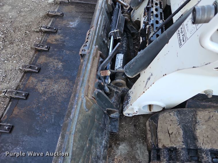 image for item LB9675 2020 Bobcat T650  tracked skid steer loader