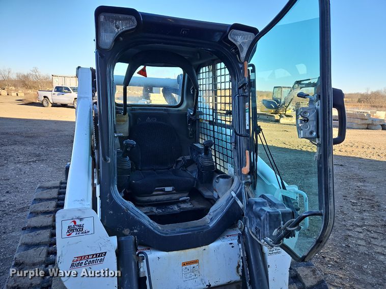 image for item LB9675 2020 Bobcat T650  tracked skid steer loader