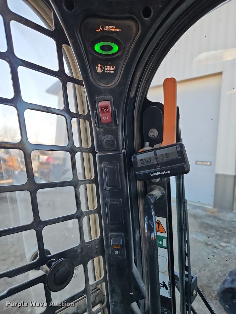 image for item LB9675 2020 Bobcat T650  tracked skid steer loader