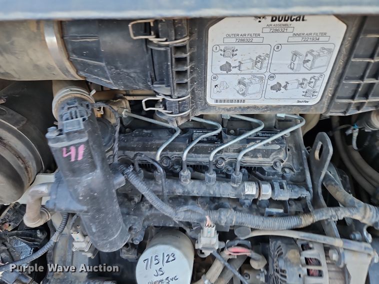 image for item LB9675 2020 Bobcat T650  tracked skid steer loader