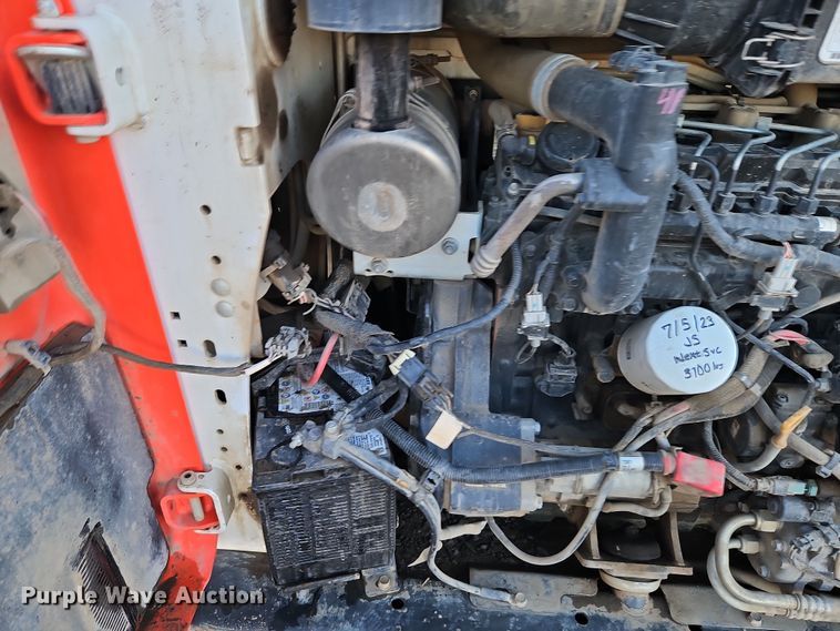 image for item LB9675 2020 Bobcat T650  tracked skid steer loader