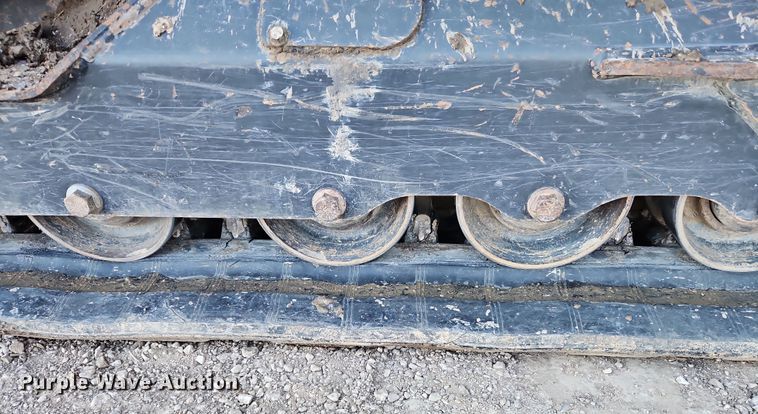 image for item LB9675 2020 Bobcat T650  tracked skid steer loader