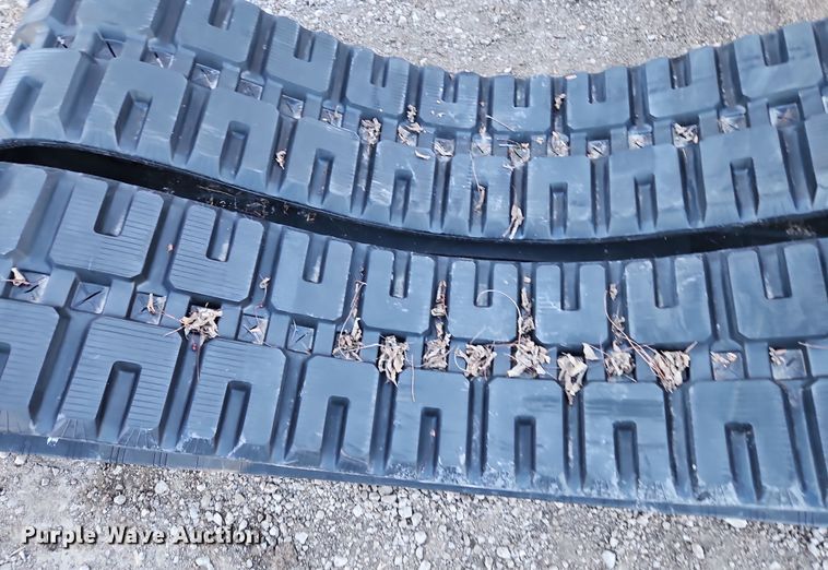 image for item LB9675 2020 Bobcat T650  tracked skid steer loader