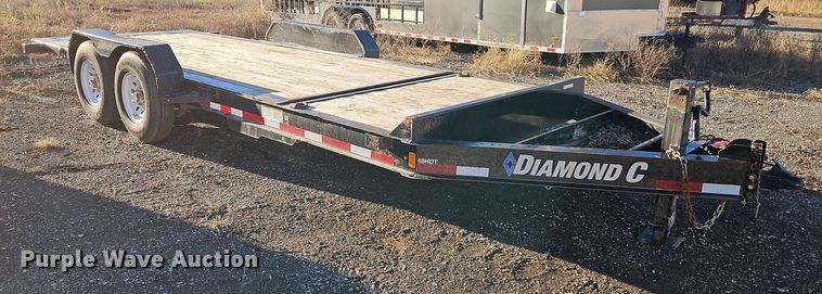 image for item LB9677 2018 Road Clipper Diamond C  tilt deck equipment trailer