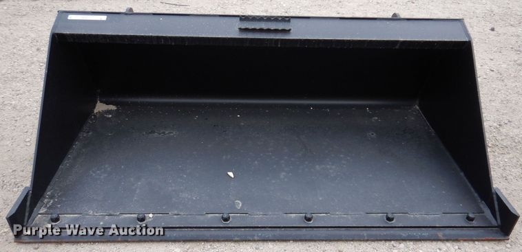 image for item LC9390 Jenkins  skid steer bucket