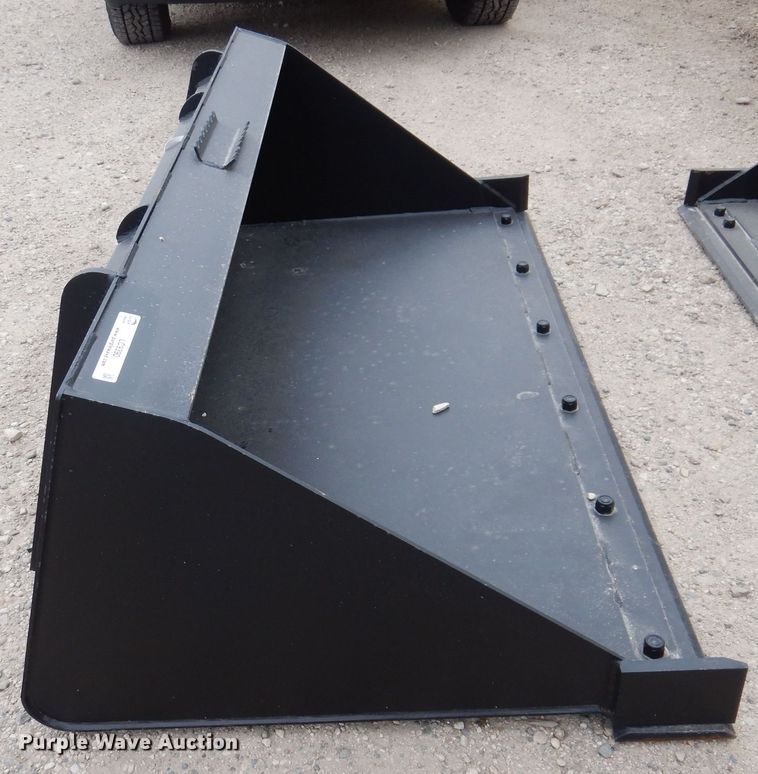 image for item LC9390 Jenkins  skid steer bucket