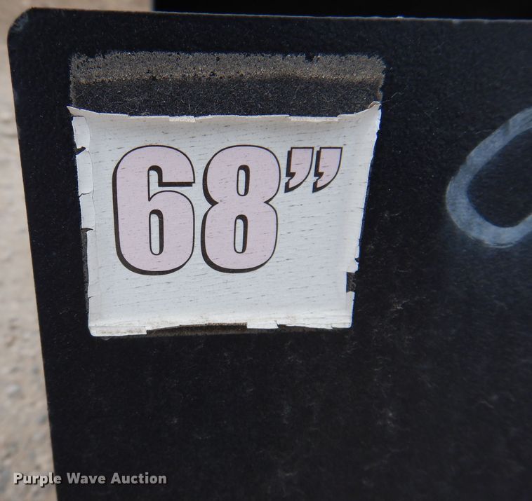 image for item LC9390 Jenkins  skid steer bucket