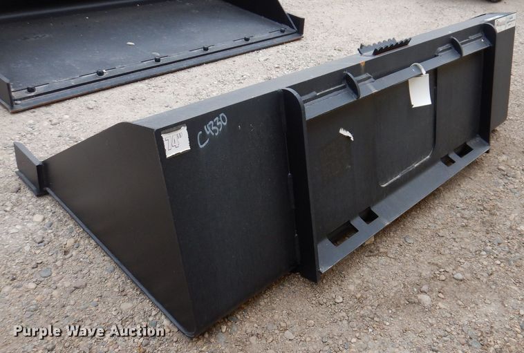 image for item LC9391 Jenkins  skid steer bucket
