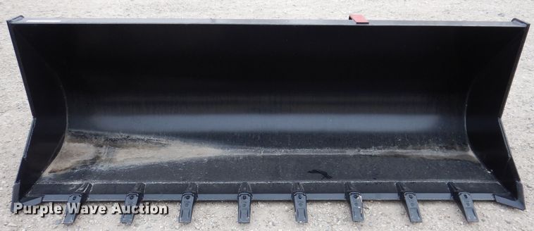 image for item LC9392 2022 Manitou 900  loader bucket